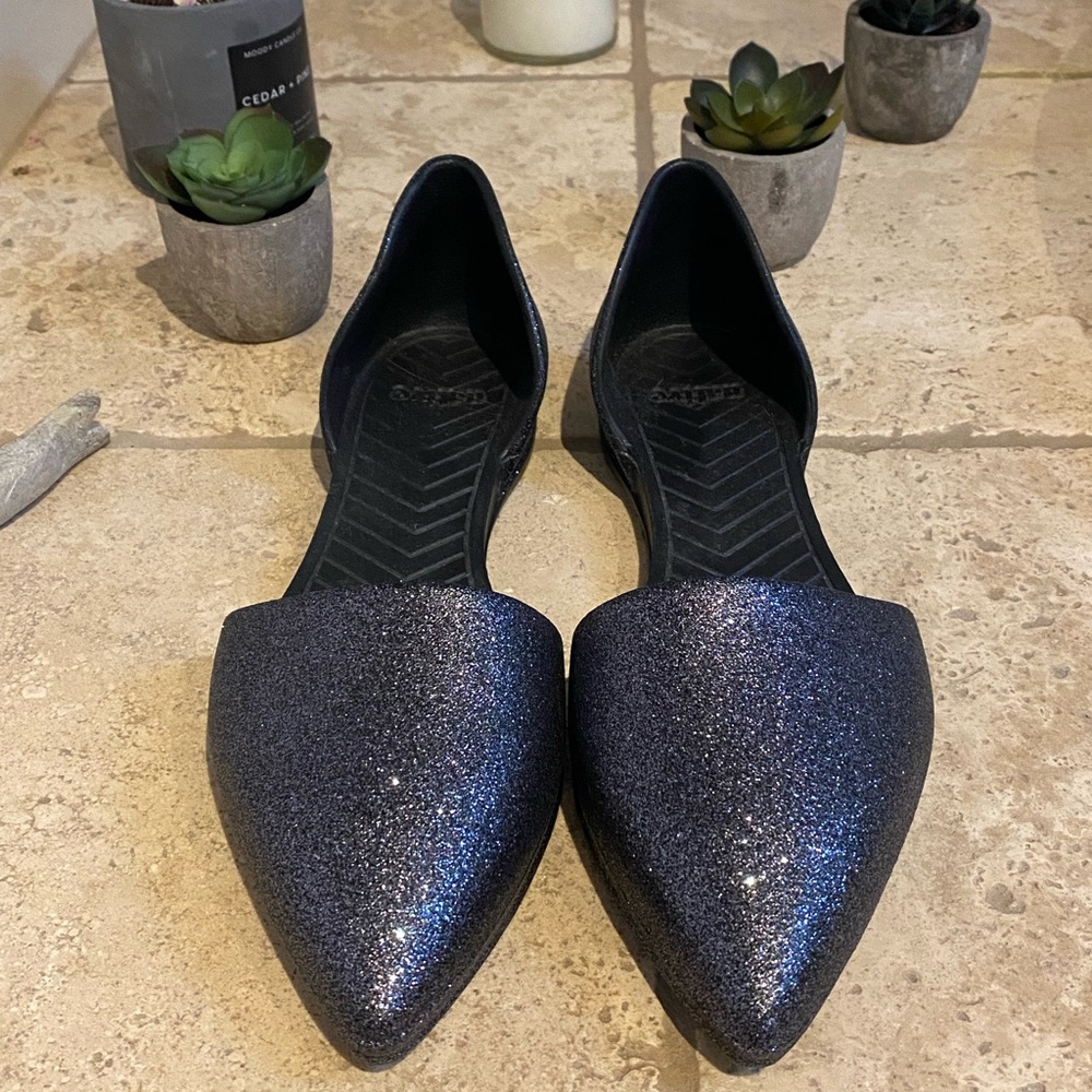 Brand new Native Audrey Bling d’orsay flats, sparkly, comfy, size 9!